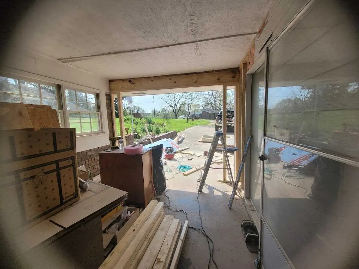 Air movers and dehumidifier for Drying & Dehumidification in Idabel